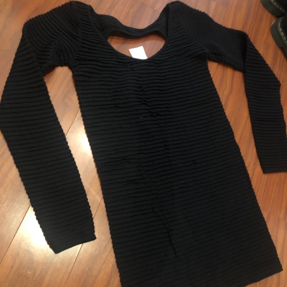 ribbed long sleeve body con dress - Picture 2 of 5